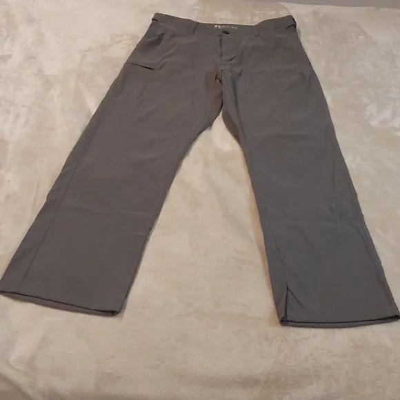 Ub Tech Classic Fit Mens Chino Cargo Pant Size 34x32 - Picture 3 of 10